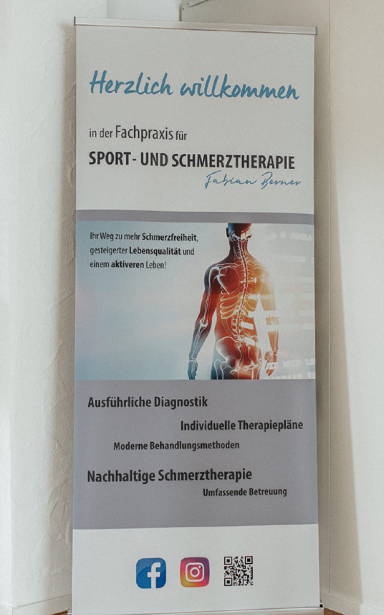 Entdecken Sie individuelle Therapiepläne, moderne Behandlungsmaßnahmen und umfassende Betreuung für mehr Schmerzfreiheit und Lebensqualität. Verbinden Sie sich mit uns auf Facebook und Instagram oder scannen Sie den QR-Code für weitere Informationen!