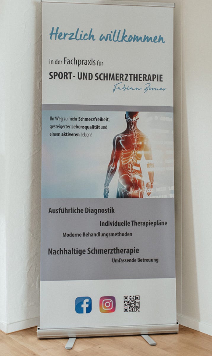 Entdecken Sie individuelle Therapiepläne, moderne Behandlungsmaßnahmen und umfassende Betreuung für mehr Schmerzfreiheit und Lebensqualität. Verbinden Sie sich mit uns auf Facebook und Instagram oder scannen Sie den QR-Code für weitere Informationen!